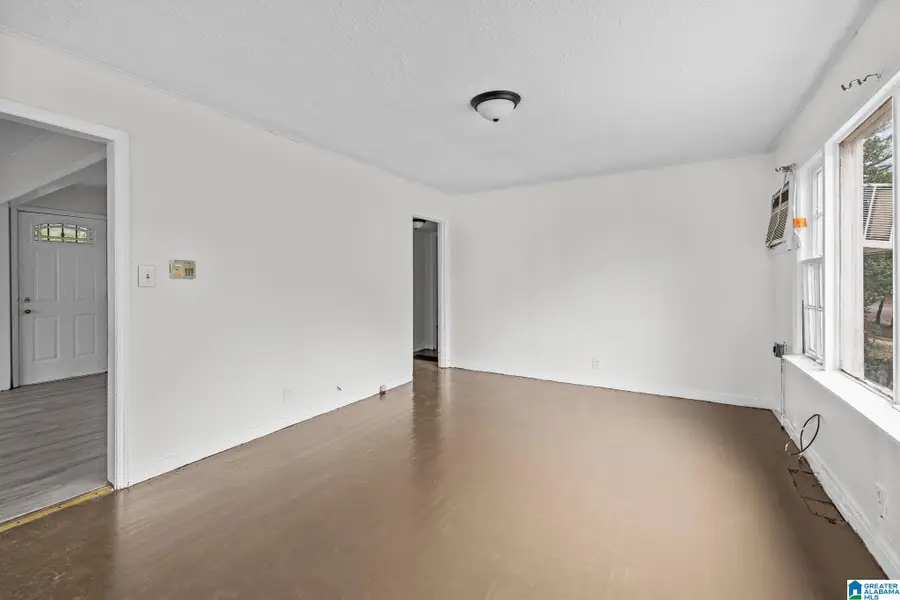 8441 2ND AVENUE S, Birmingham, AL 35206 - Image #3