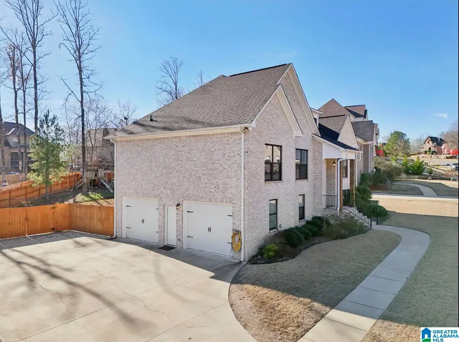 8947 TAUNTON PLACE, Morris, AL 35116 - Image #2