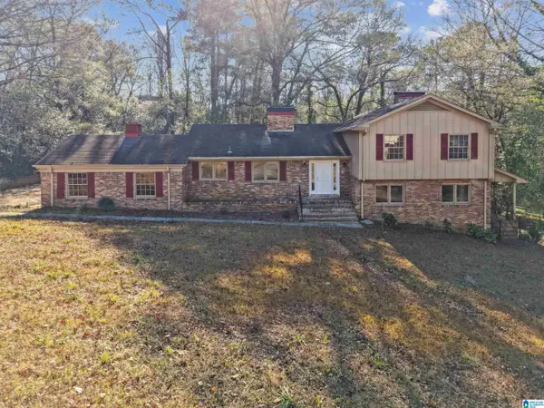 1017 JEFFERY DRIVE, Birmingham, AL 35235