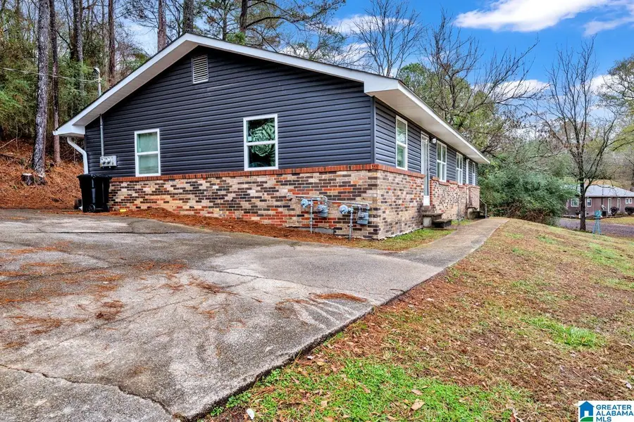 1056 SHARON BOULEVARD, Dora, AL 35062 - Image #3