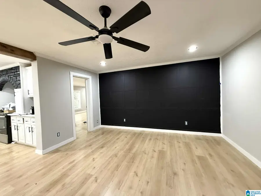 4066 COUNTY ROAD 32, Clanton, AL 35046 - Image #3