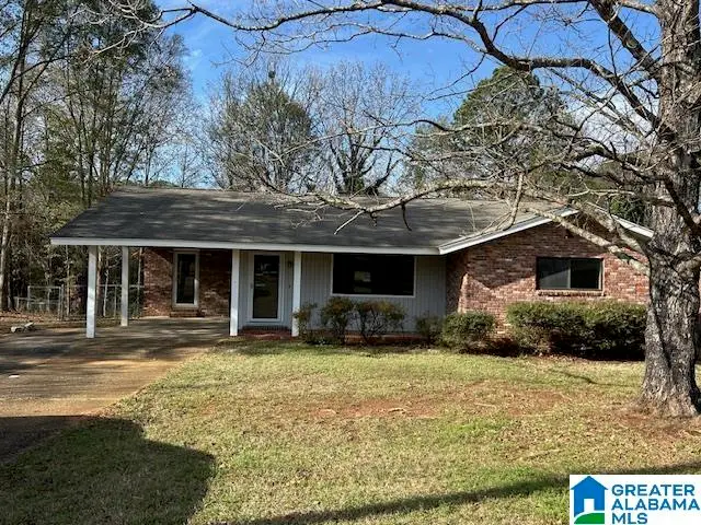 425 MARION AVENUE, Sylacauga, AL 35151 - Image #1