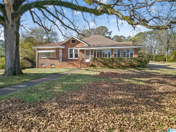 1007 EAST STREET S, Talladega, AL 35160