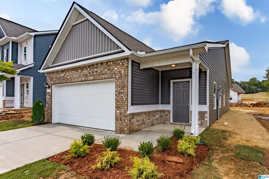 5388 TAILWINDS DRIVE, Bessemer, AL 35022 - Image #2