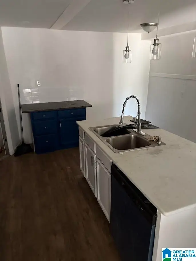 2901 AVENUE C, Birmingham, AL 35218 - Image #3