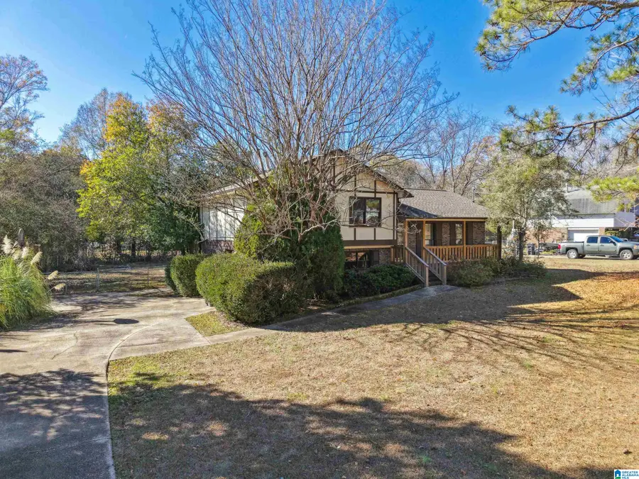 628 CREEKVIEW DRIVE, Pelham, AL 35124 - Image #2