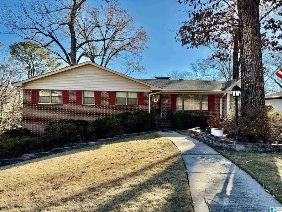 1817 CHARLOTTE DRIVE, Hoover, AL 35226 - Image #2