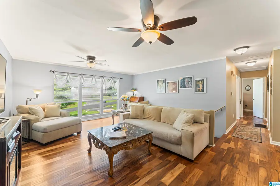 3229 EDENBURG DRIVE, Hueytown, AL 35023 - #3