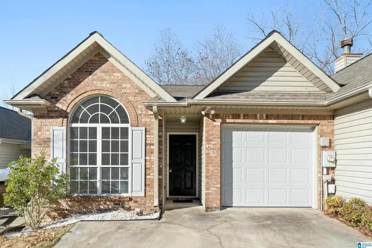 407 MIDRIDGE LANE, Pelham, AL 35124 - Image #1