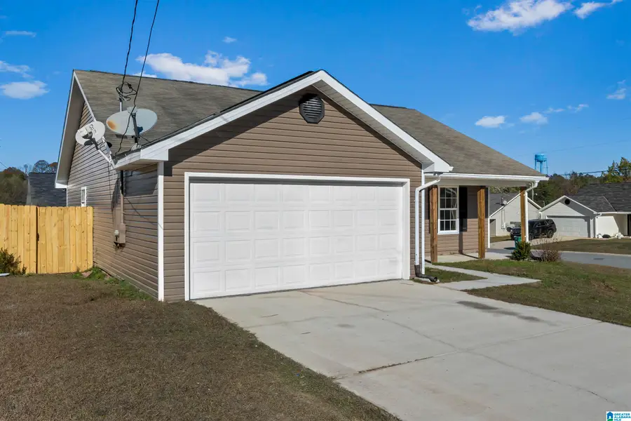 16000 STONE RIDGE CIRCLE, Brookwood, AL 35444 - Image #2