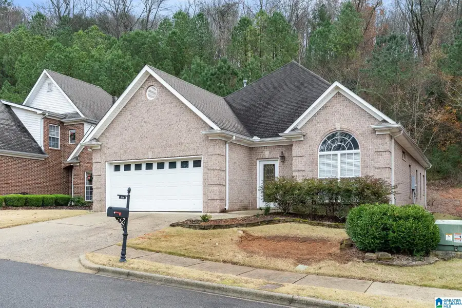 829 CASTLEMAINE DRIVE, Birmingham, AL 35226 - #2