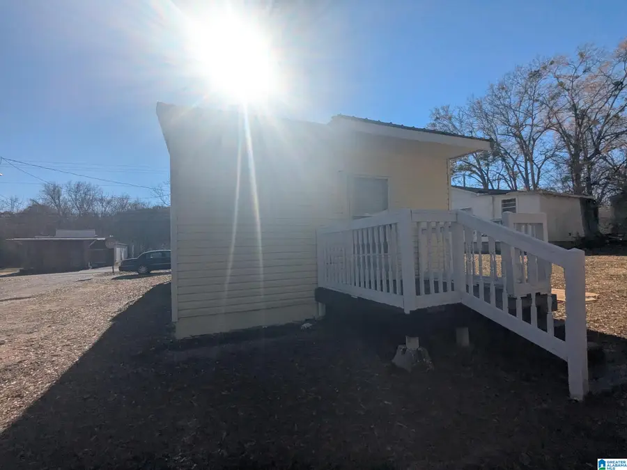 517 HOWARD STREET, Talladega, AL 35160 - #3