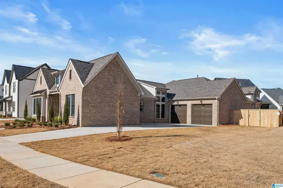 2045 GABLE WAY, Hoover, AL 35244 - Image #2