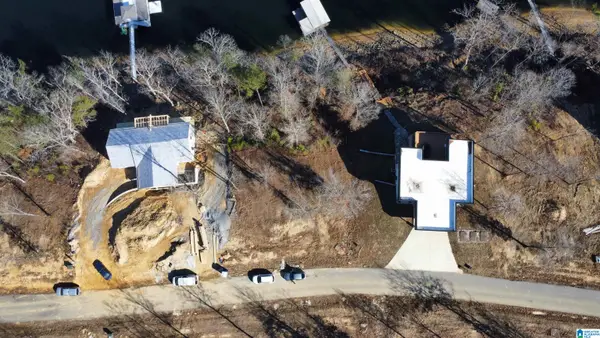 2111 COUNTY ROAD, Bremen, AL 35033