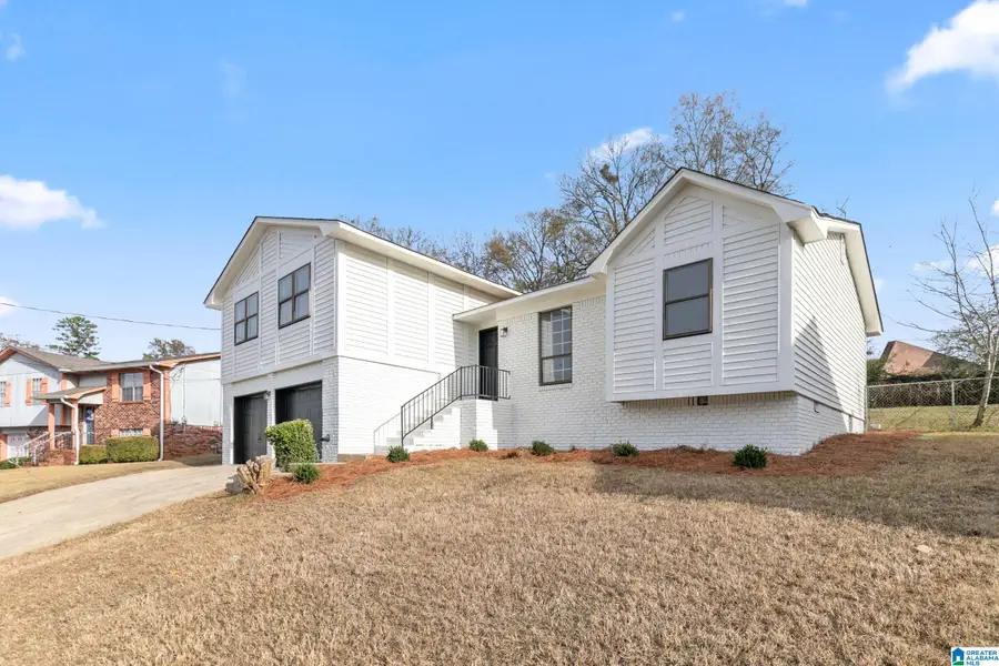 13 ROYAL COACH CIRCLE, Bessemer, AL 35022 - Image #3