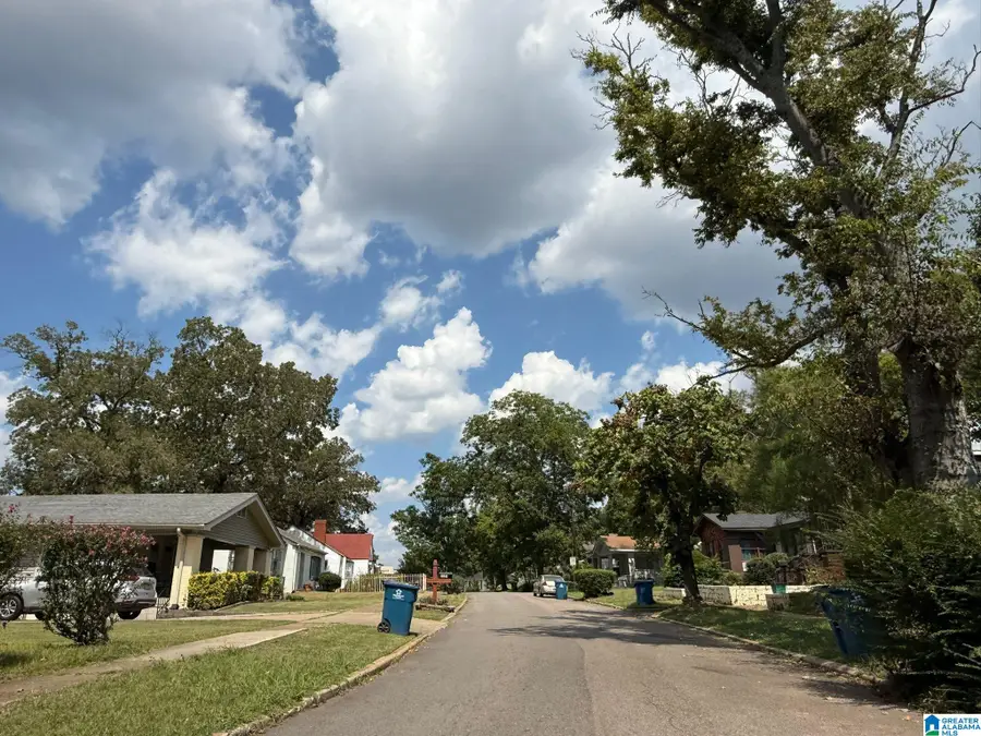 5178 HILLSIDE DRIVE, Fairfield, AL 35064 - Image #3