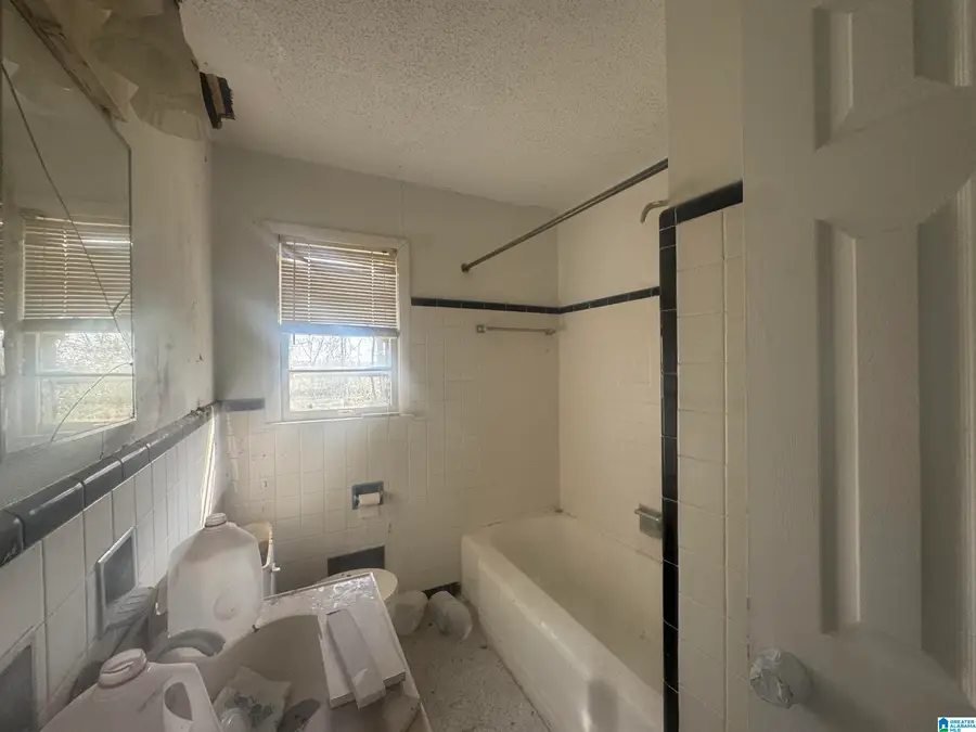 233 POWELL DRIVE, Gardendale, AL 35071 - Image #3