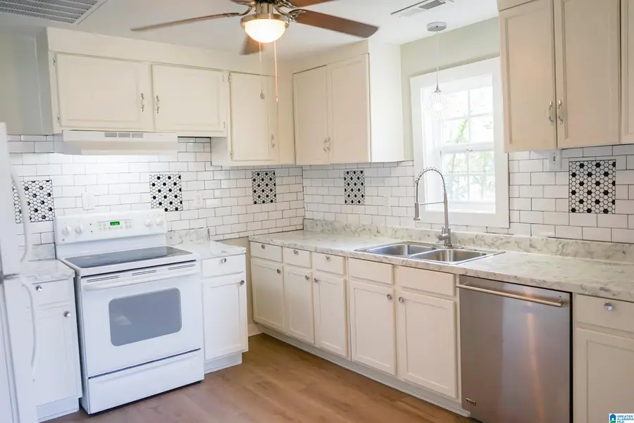 3459 35TH AVENUE N, Birmingham, AL 35207 - Image #3