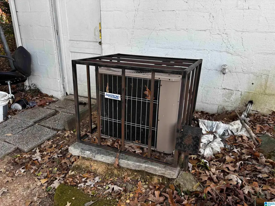 9240 BROOKHURST DRIVE, Birmingham, AL 35235 - Image #3