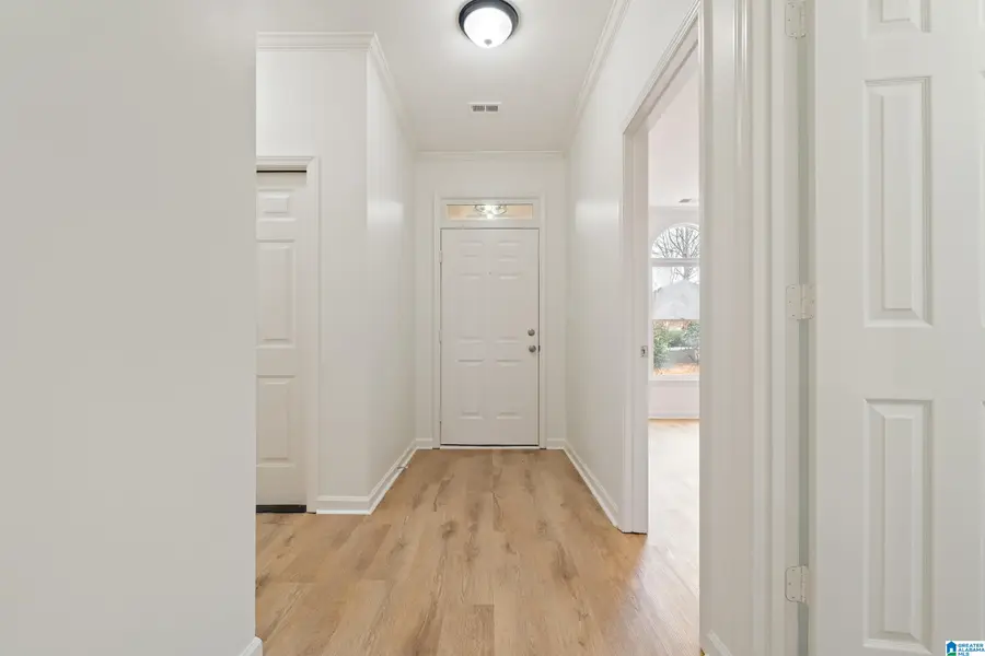 1123 BERWICK ROAD, Hoover, AL 35242 - Image #3