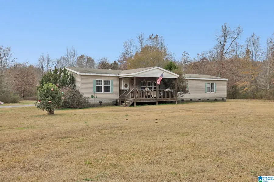 30 SULPHUR CREEK LANE, Sylacauga, AL 35151 - Image #2