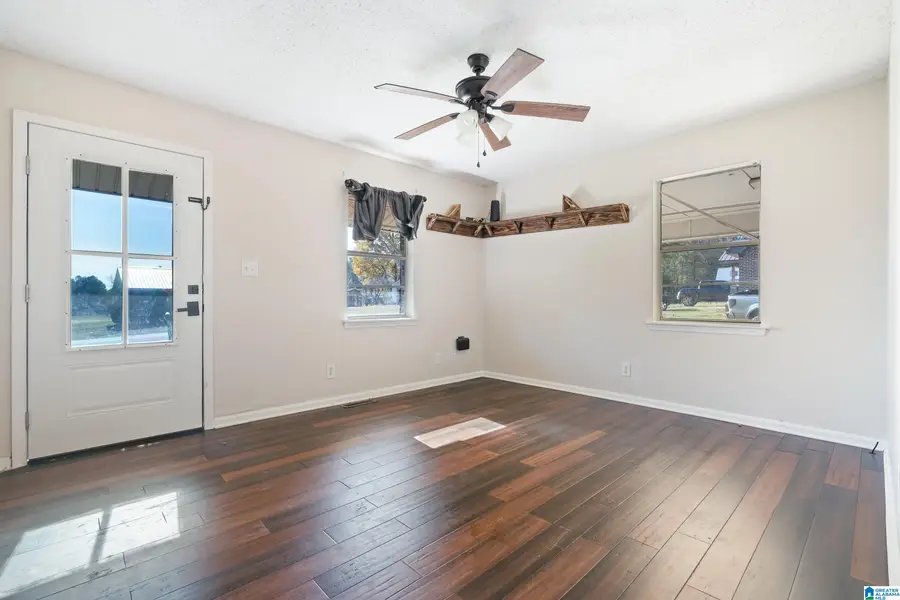 328 CIRCLEWOOD DRIVE, Brent, AL 35034 - Image #3