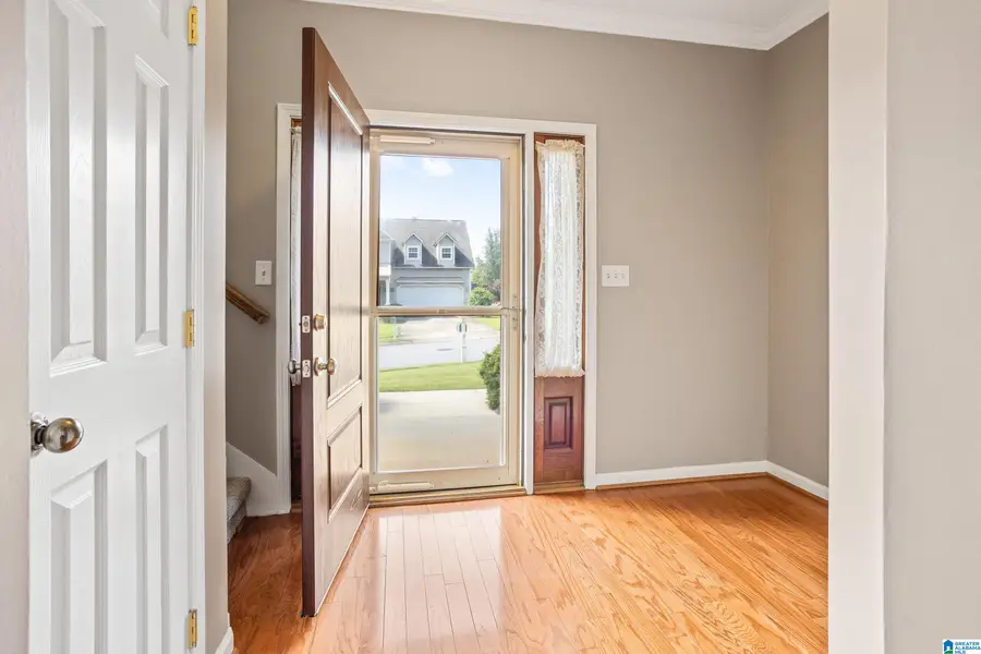 218 NOTTINGHAM DRIVE, Calera, AL 35040 - Image #3