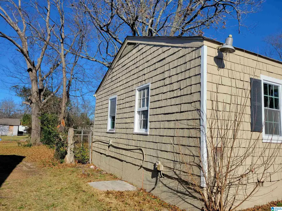 1928 PRINCETON COURT, Birmingham, AL 35211 - Image #2