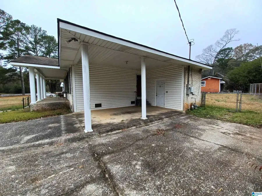 1008 26TH AVENUE N, Hueytown, AL 35023 - Image #3