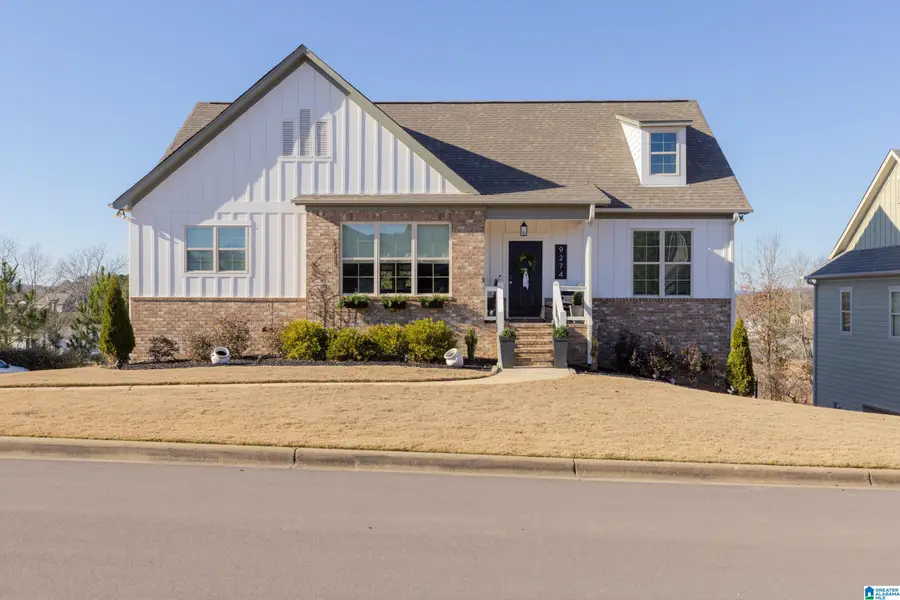 9274 JARDIN CIRCLE, Leeds, AL 35094 - Image #2