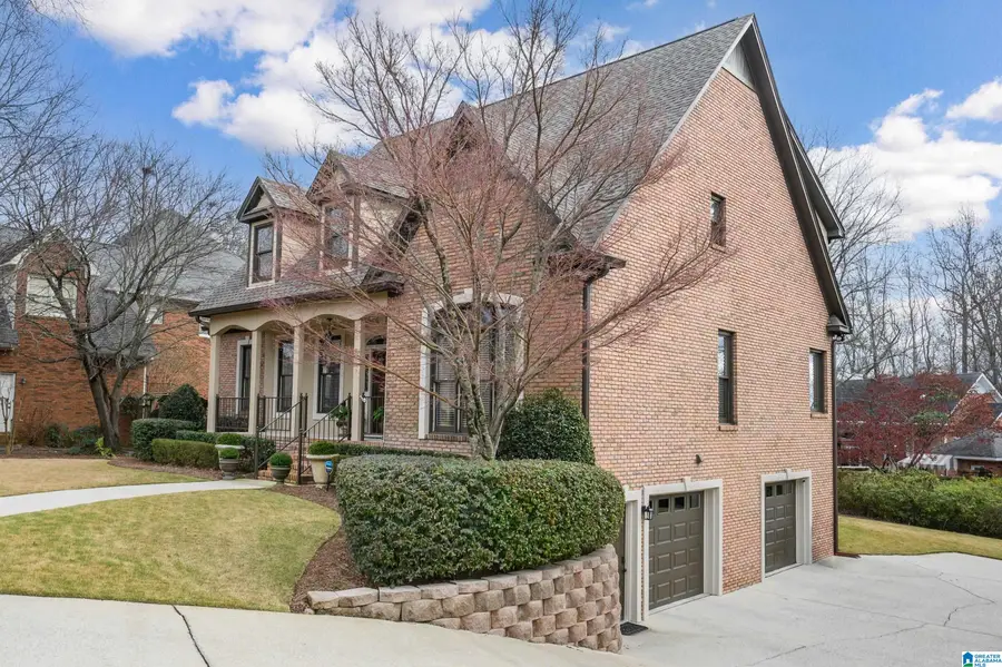 1645 CROSSGATE DRIVE, Vestavia Hills, AL 35216 - Image #3