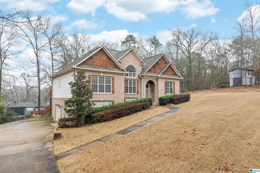 2001 1ST AVENUE WEST W, Alabaster, AL 35007 - Image #2