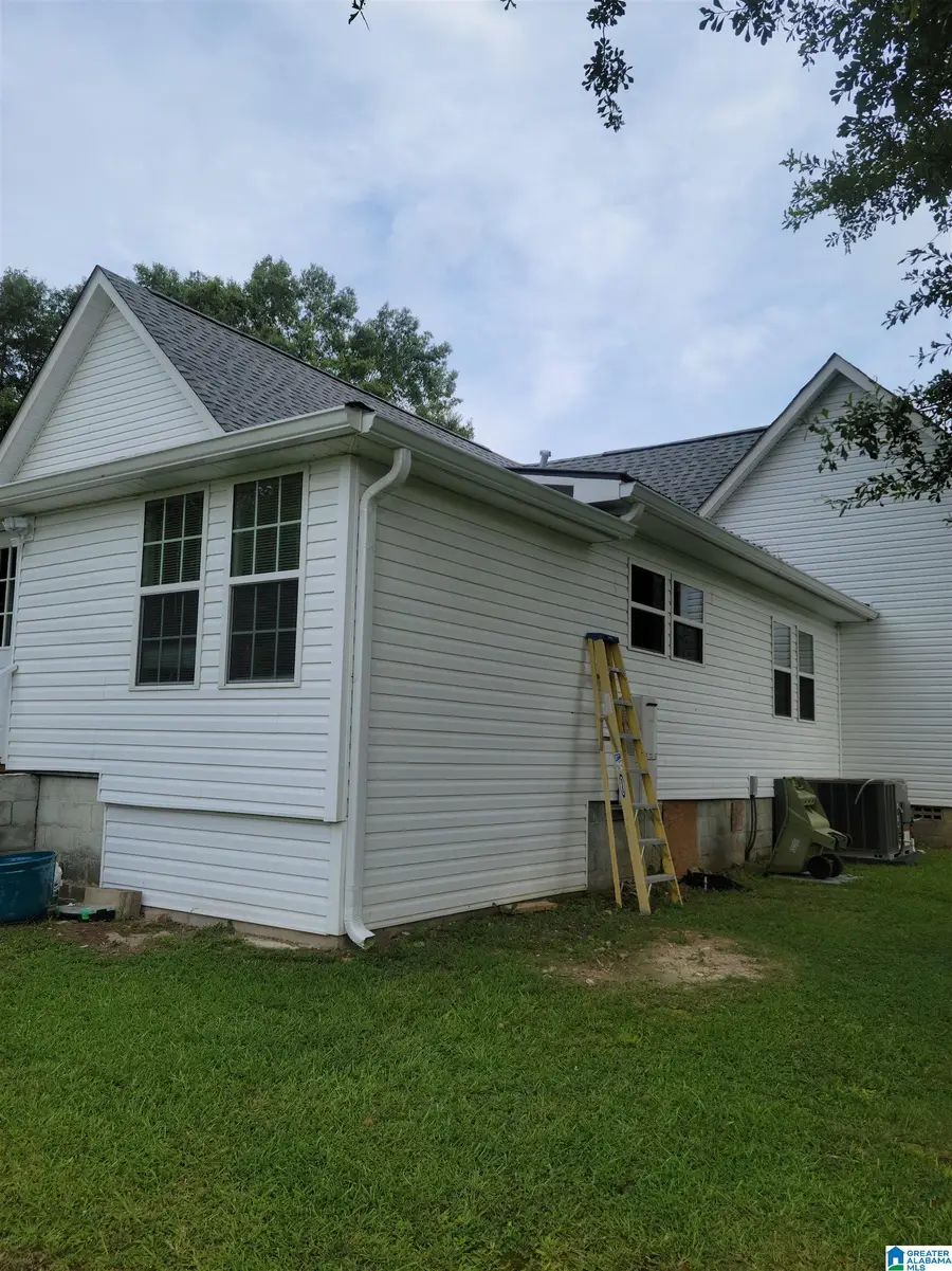 327 SW 2ND STREET SW, Wedowee, AL 36278 - Image #3