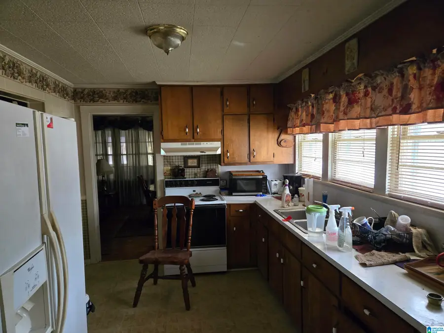 8881 CORNER SCHOOL ROAD, Warrior, AL 35180 - Image #3