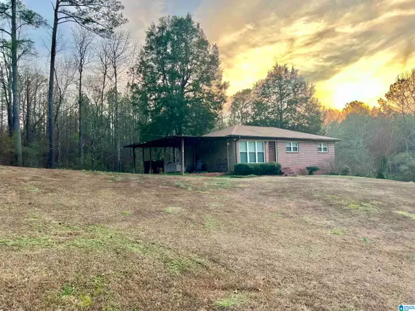 140 ARMSTRONG LOOP, Hayden, AL 35079
