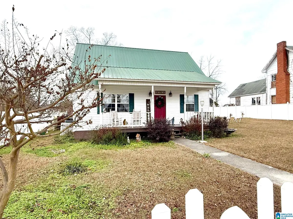 305 2ND AVENUE, Piedmont, AL 36272 - Image #1