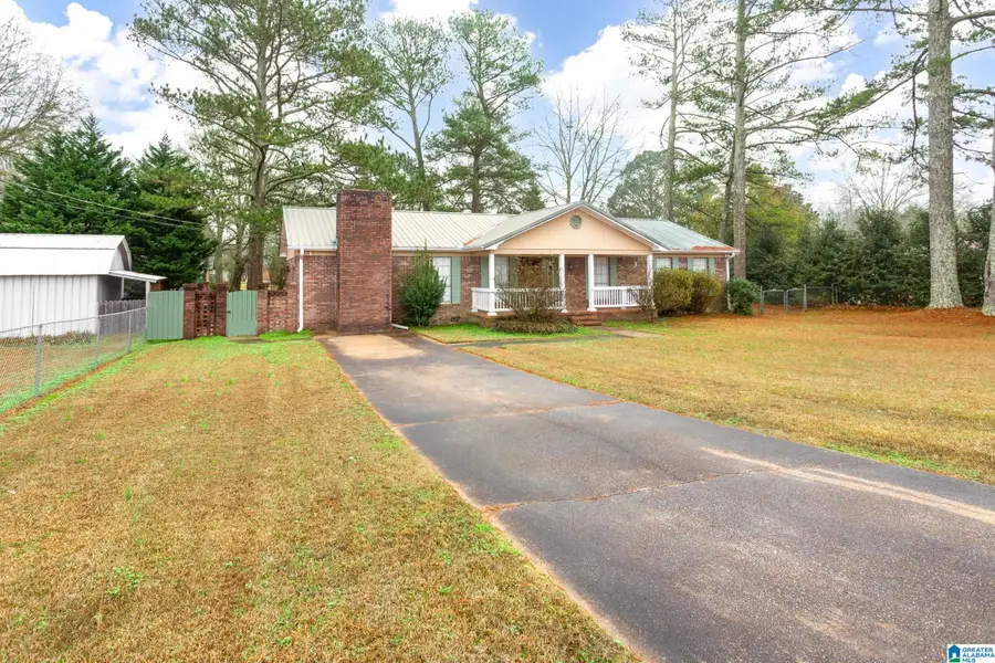 100 HOLIDAY ESTATES DRIVE, Cropwell, AL 35054 - Image #2