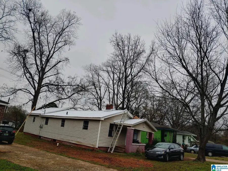 2408 LAWN AVENUE SW, Birmingham, AL 35211 - #3