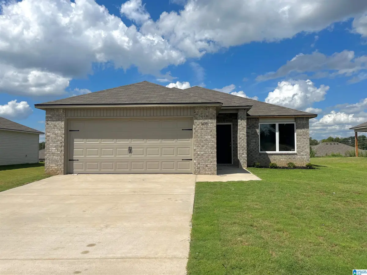 632 KLYNES DRIVE, Calera, AL 35040 - Image #1