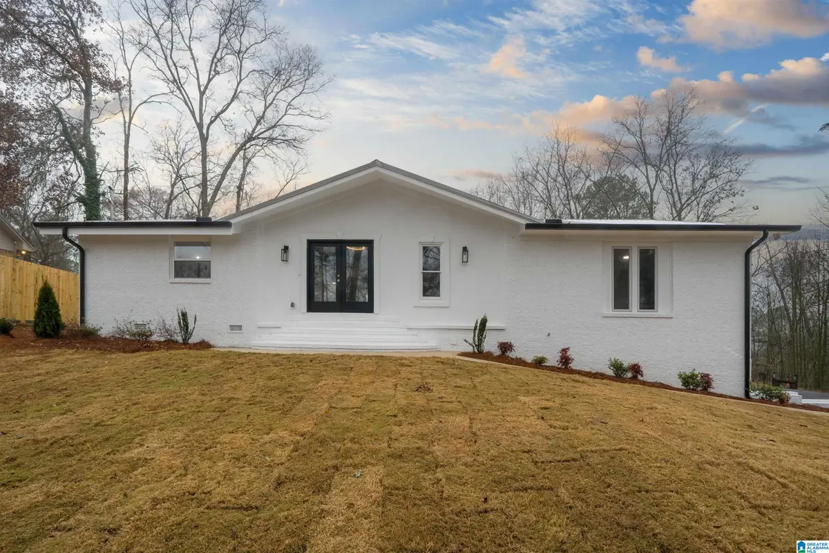 520 HILLSBORO ROAD, Hueytown, AL 35023 - Image #1