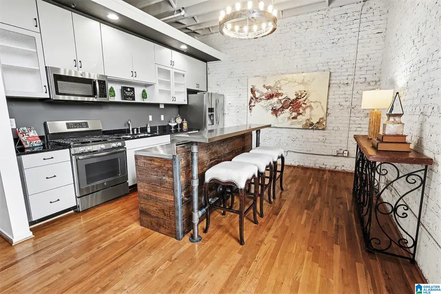 2412 2ND AVENUE N, Birmingham, AL 35203 - Image #2