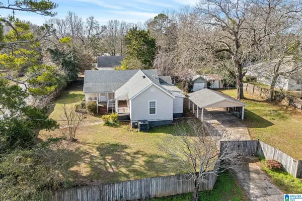 1614 1ST AVENUE, Opelika, AL 36801