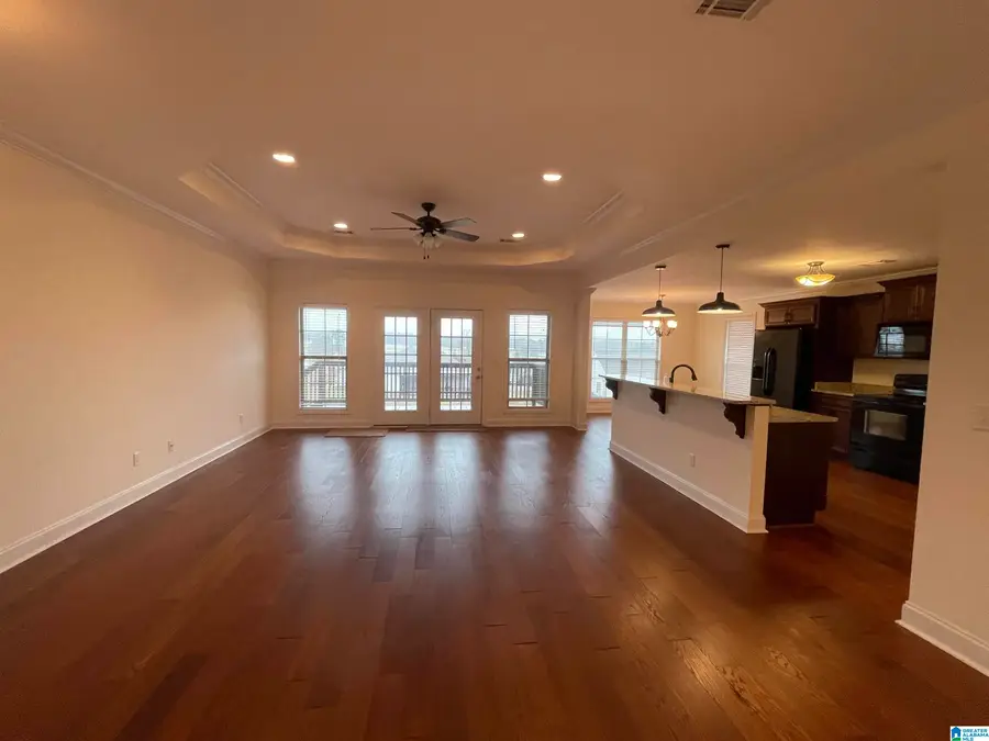 135 SARA LANE, Clanton, AL 35045 - Image #2