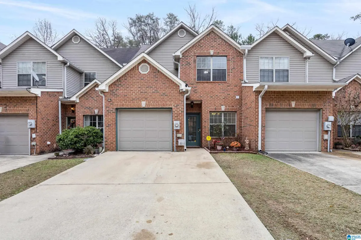 408 HIGHLAND COVE DRIVE, Hoover, AL 35226 - Image #1