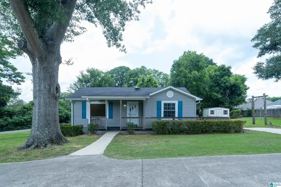 628 S PARKELL AVENUE, Hueytown, AL 35023 - Image #2