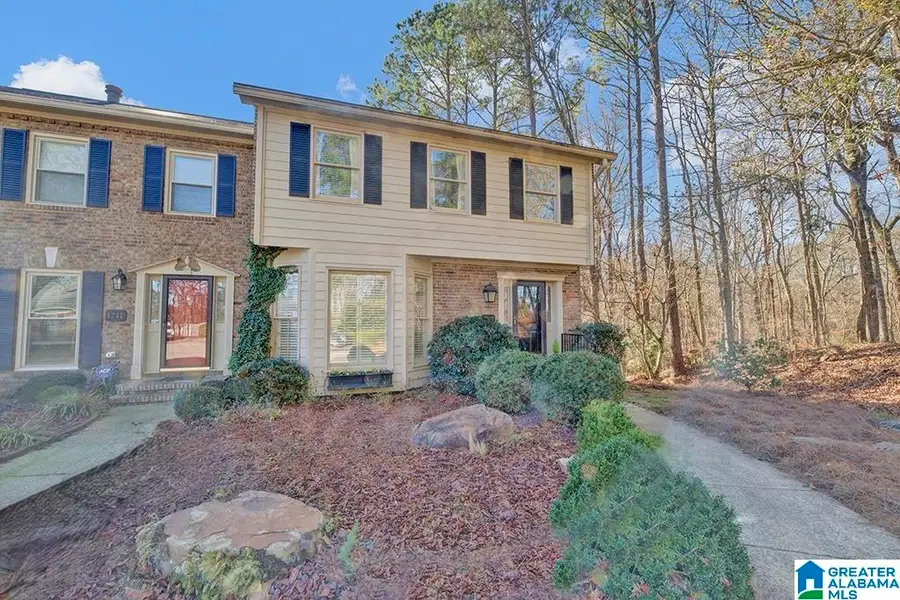 1707 MOUNTAIN LAUREL LANE, Hoover, AL 35244 - Image #2