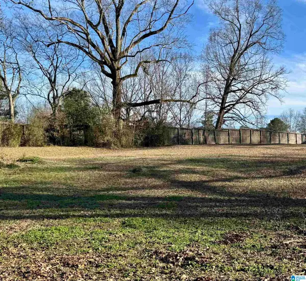 332 GLENN CHAPEL ROAD, Gardendale, AL 35071