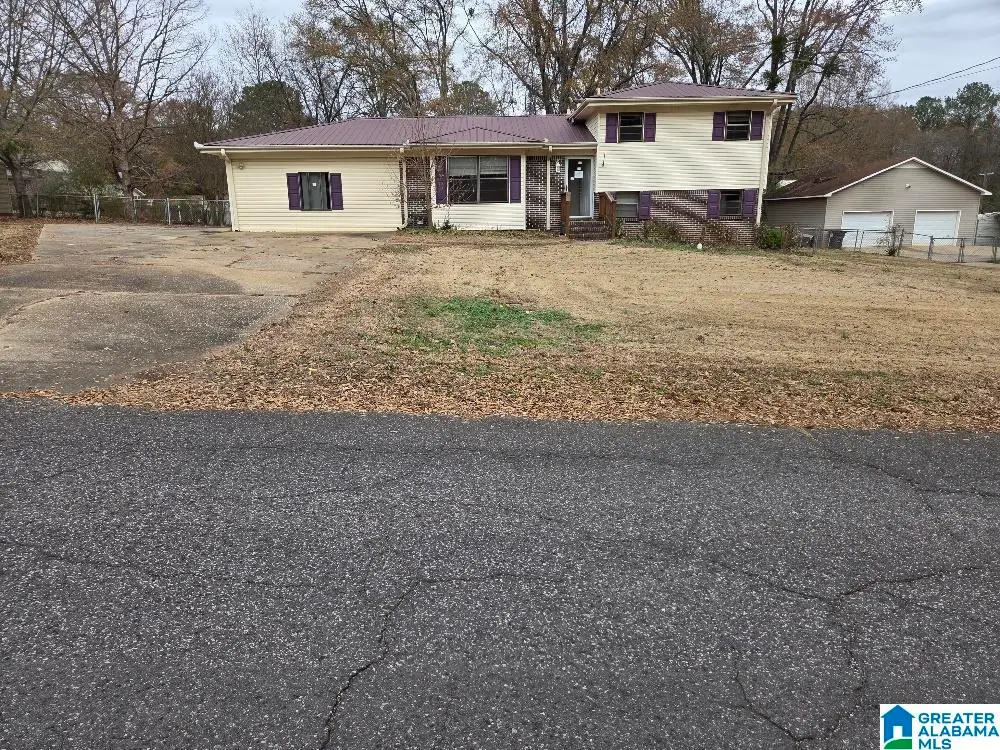 620 CAMBRIDGE ROAD, Hueytown, AL 35023 - Image #1