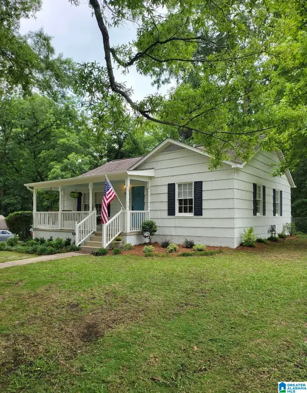 105 W STERRETT STREET, Columbiana, AL 35051