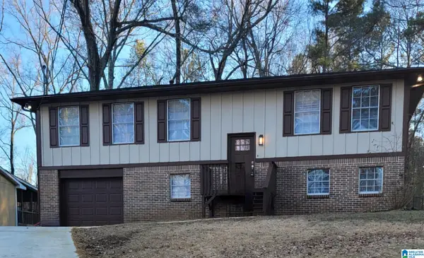 2212 GAYLEWOOD DRIVE, Bessemer, AL 35022